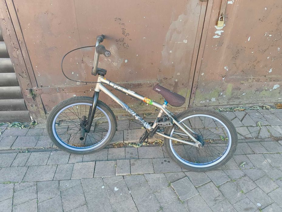 Rower typu BMX sprawny / do odnowienia