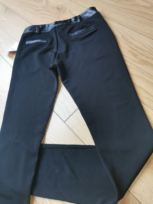 Czarne klasyczne spodnie 36