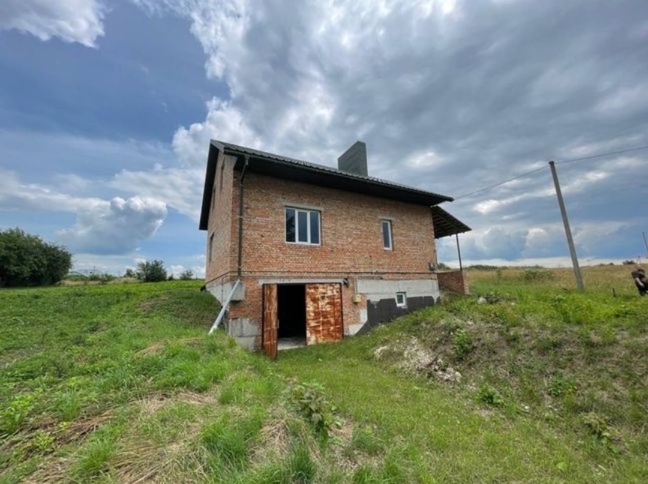 Продаж будинку в В.Бірках