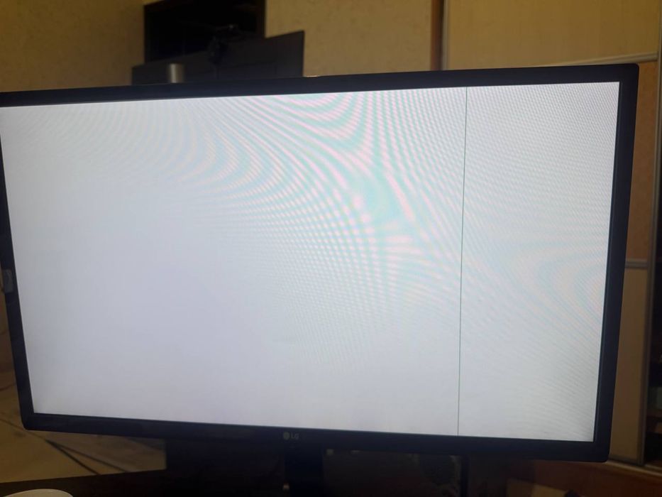 LG 24MP58D-P - 24″ IPS-монітор Full HD (1920×1080)