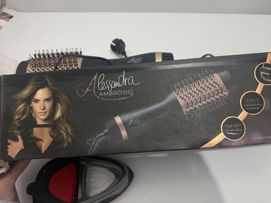 Maquina esticar e secar cabelo