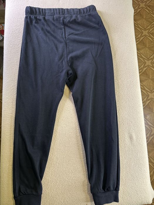 Костюм спортивный тонкий H&M 140