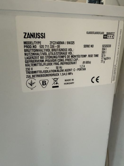 Zamrazarka Zanussi ZFC 31400 WA