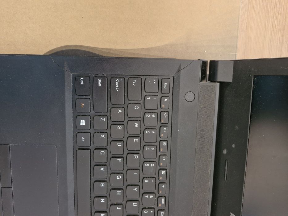 Lenovo B50-80 15,6" HD LED