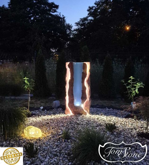 Fontanna ogrodowa. Fontanna z kamienia naturalnego, Fontanny ogrodowe