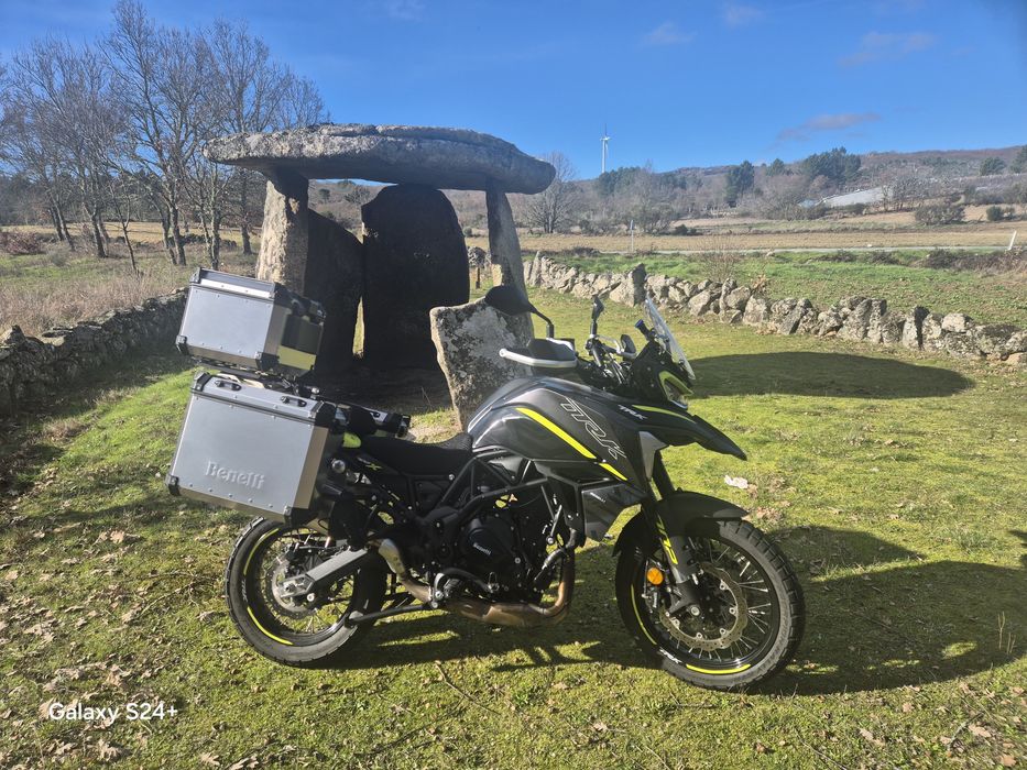 Moto Benelli TRK 702x