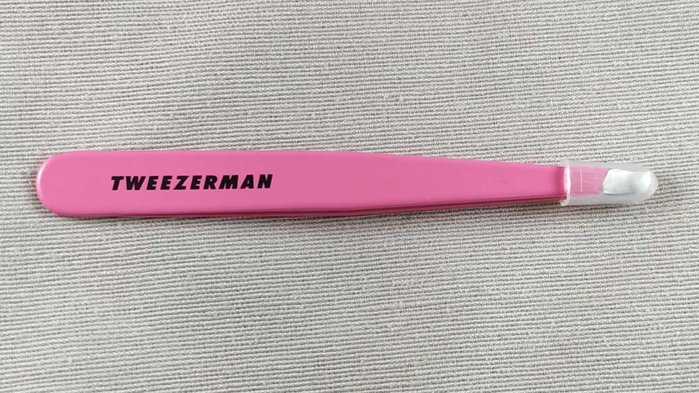 Tweezerman ‎1230-PLLT- Różowa pęseta z defektem