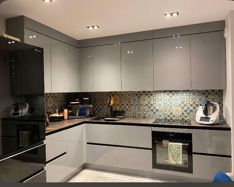 Montaż skręcanie składanie mebli