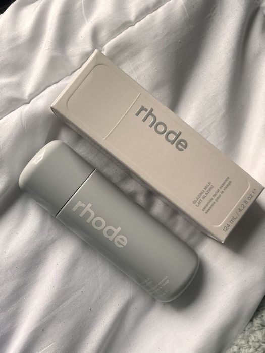 Rhode glazing Milk з керамідами Молочна есенція для відновлення+Glow