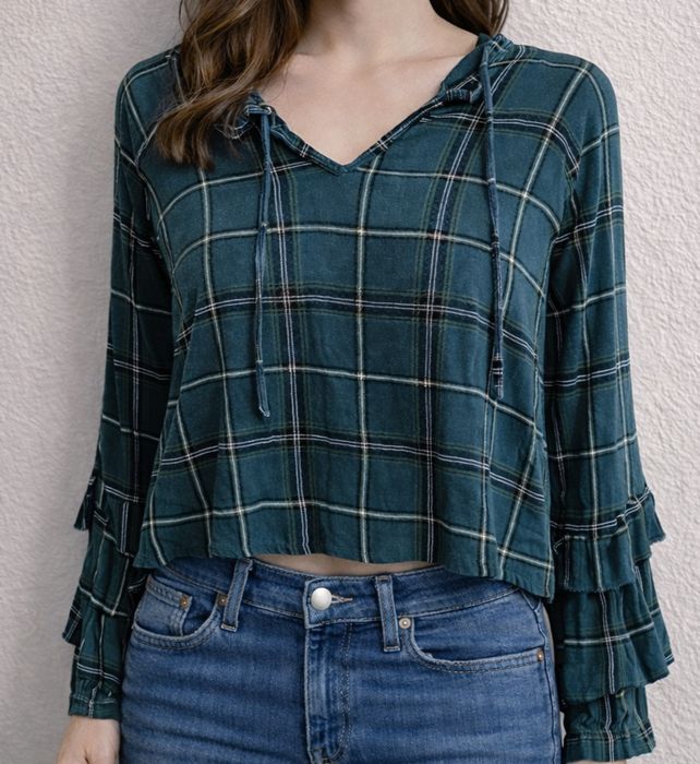 Blusa Crop Manga Comprida Bershka

Pouco uso, em muito bom estado
Tama