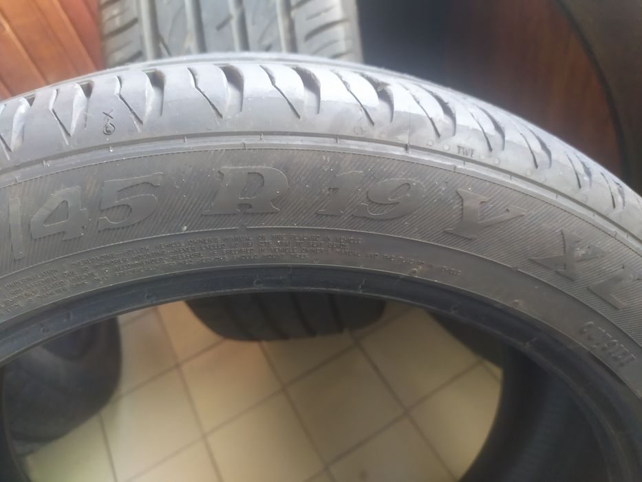 Літня резина комплект