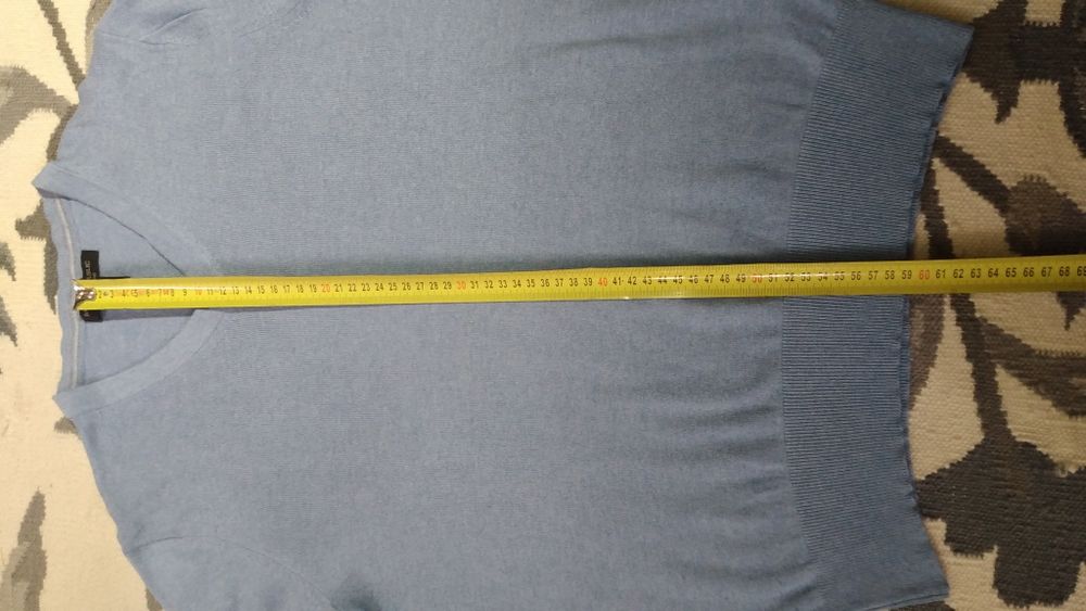 Sweter ekskluzywnej marki Banana Republic