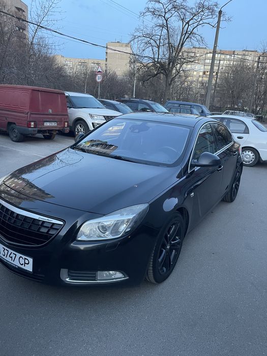 Продам СВОЄ АВТО opel insignia