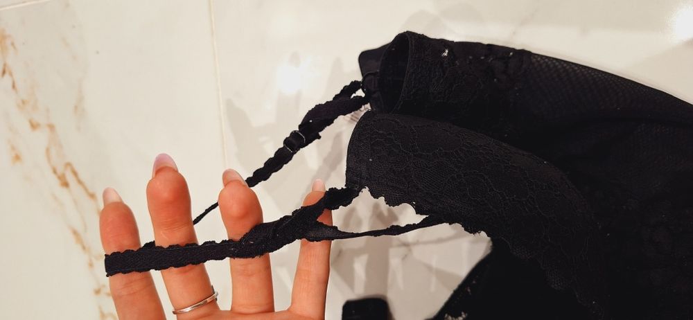 Esotiq czarne koronkowe body S 75B