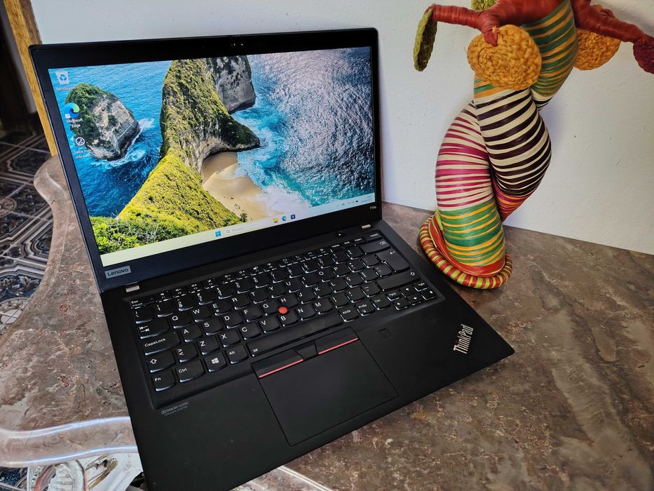 Lenovo T14s i5 10gen+8gb ram+256 ssd *IGUAL A NOVO»
