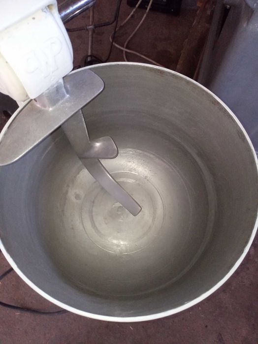 Тестомес тістоміс тістомішалка для пекарни werner & pfleiderer 40 літр