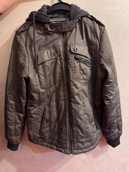 Куртка для хлопця
Довжина рукава 65см
Довжина куртки 65см