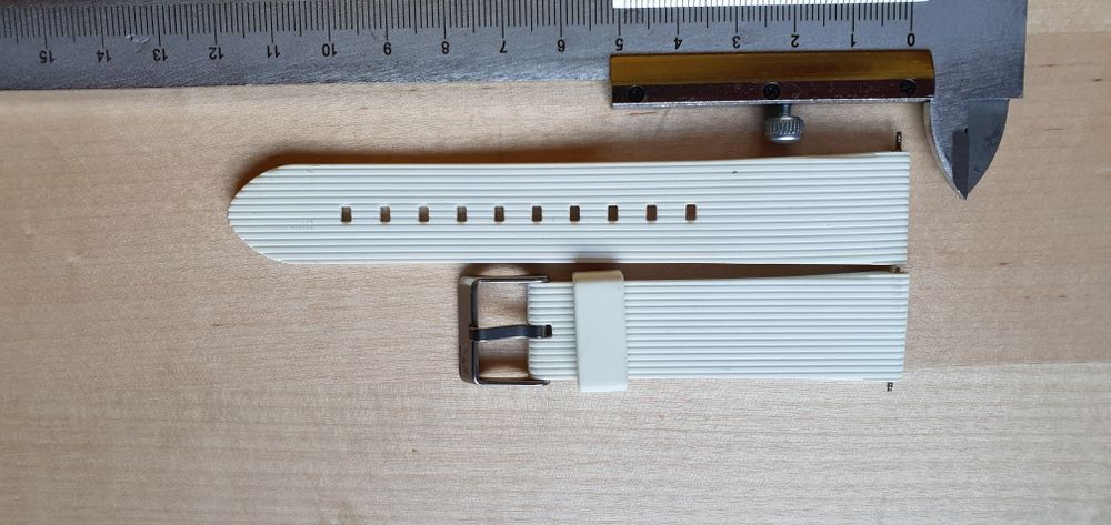 Pasek do zegarka bisly silikonowy 20 mm