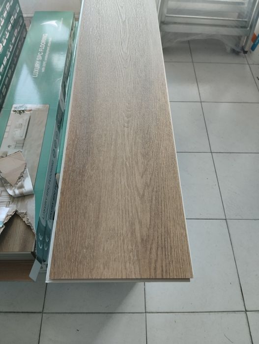 Flutuante vinílico Ribadao ref. Berrio 6,5mm espessura