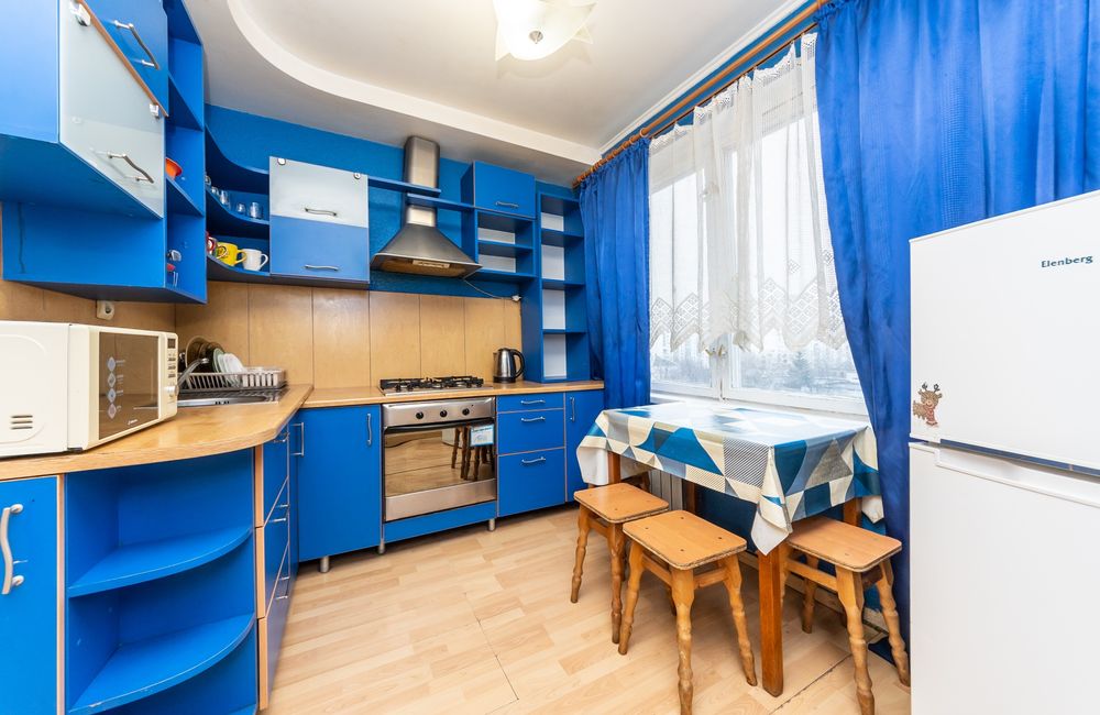 3к.Посуточно,Почасово.метро Левобережная рядом