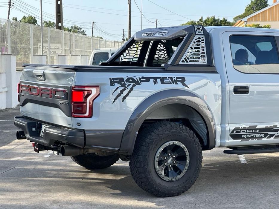 Ford F-150 Raptor