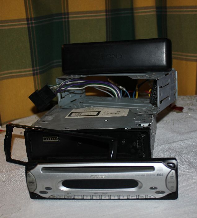 Auto Rádio Sony usado