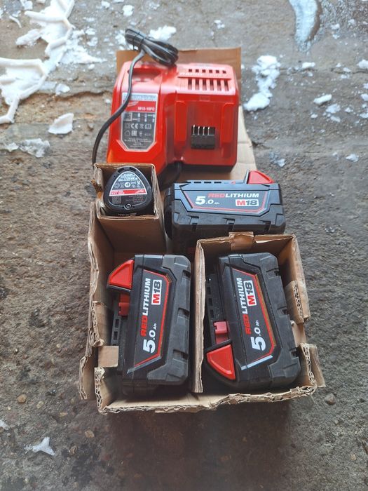 Smarownica Milwaukee m18+ 3x bateria 5ah+ladowarka+ładowarka