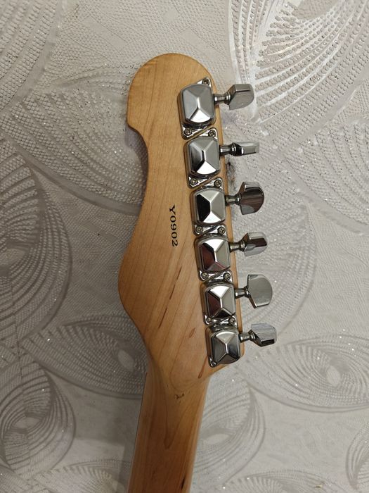 Yamaha EG112C — електрогітара для навчання та виступів
