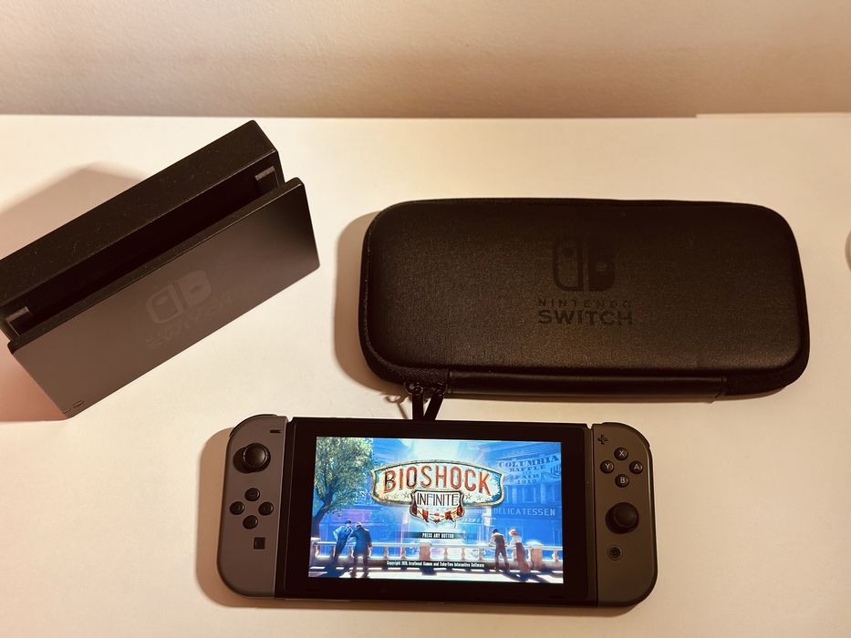 Consola Nintendo Switch como nova