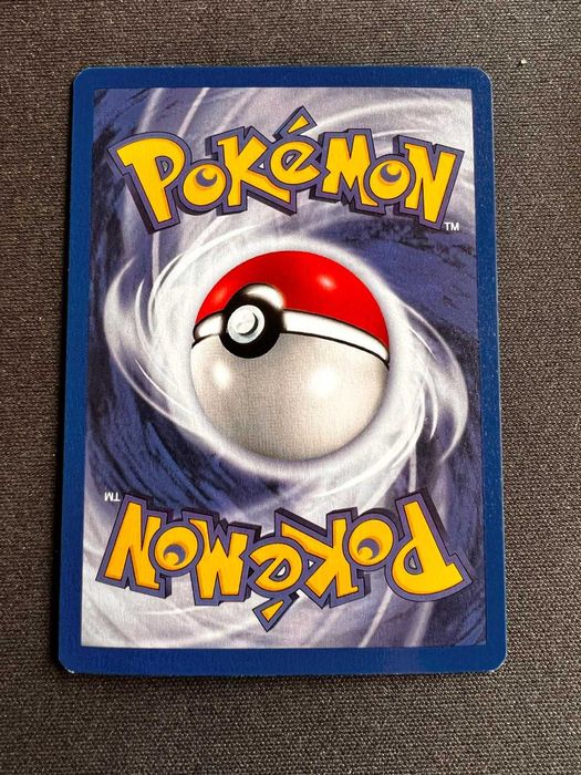 Pidgeot Holo 8/64 - Jungle Set (Português) - Estado Impecável (NM)