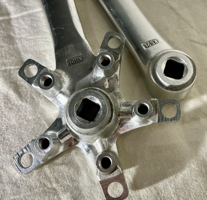 Korby SACHS QUARZ 175mm BCD 110mm srebrne