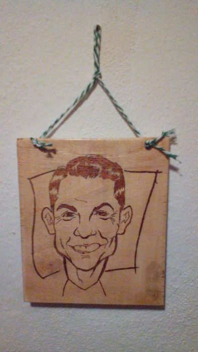 Pirogravura de Caricatura de CR7