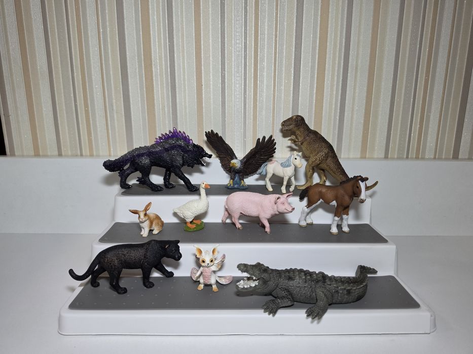 Фигурки ААА крокодил орел  фігурки elc жывотные Schleich шляйх bayala баяла свиня заєць гуска коник лошатко