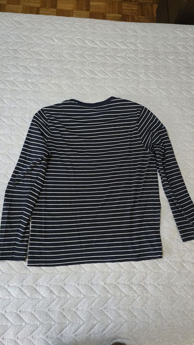 Camisola Springfield Tamanho M
Azul e branco.
Em ótimo estado.