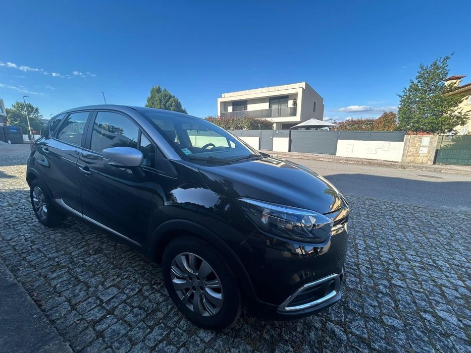Renault Captur 1.5 DCi, impecável
