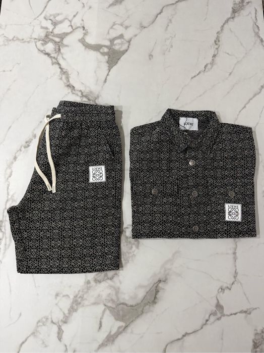 Conjunto camisa e calção Loewe