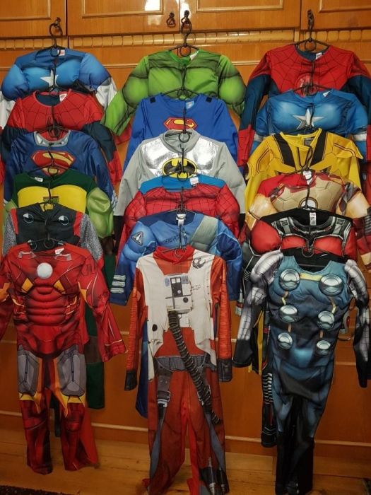 Карнавальні костюми Супергероїв в асортименті,б/в,оригінал, ростовка.