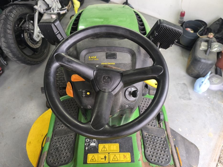 Kosiarka Traktorek John Deere L105 automatic briggs stratton 14.5 hp