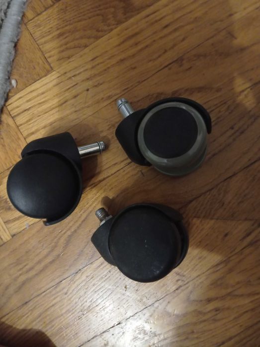 Колесики для офисного кресла