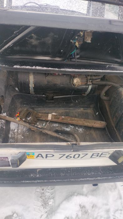 Ваз 2106 1,7 обём,5 стп,газ/бенз