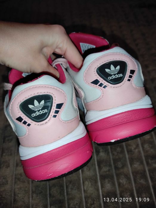 Buty Adidas damskie