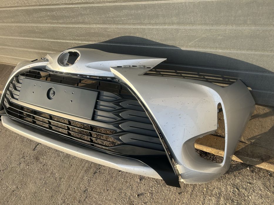 zderzak przedni Toyota Yaris 3 lift 17r-20r