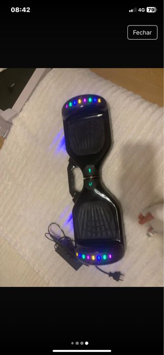 Hoverboards com carregador , poucas vezes usado
