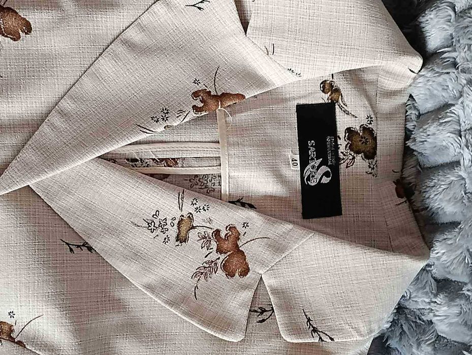 Костюм двійка: піджак, спідниця р46-48