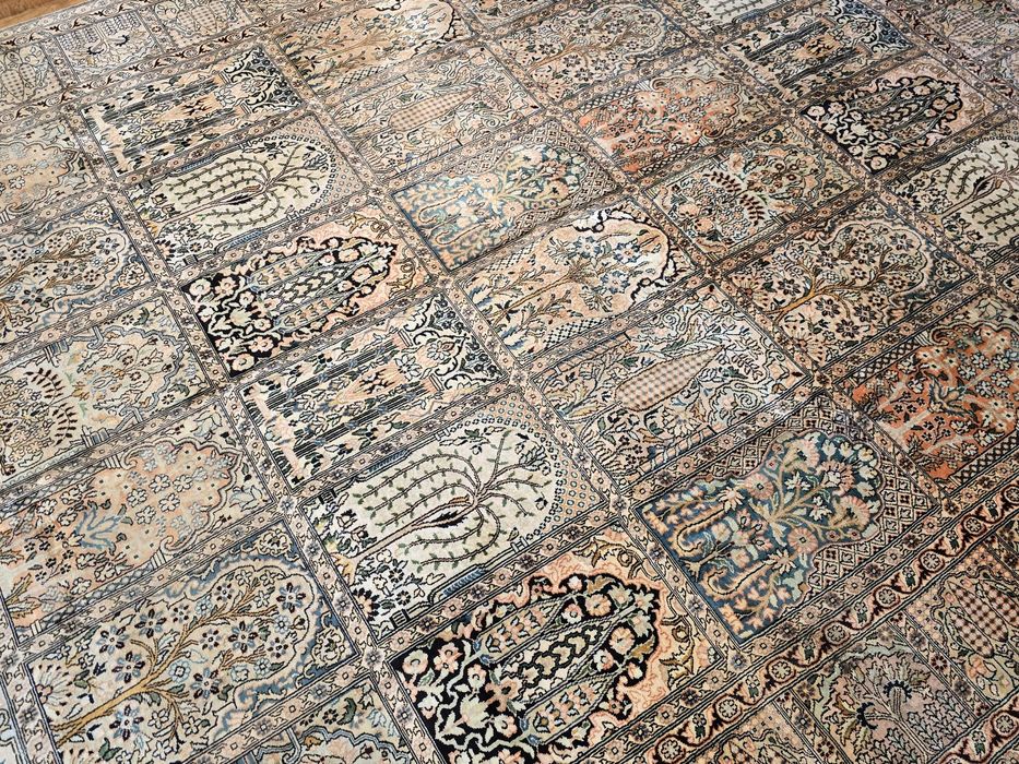 Jedwabny Ghoum - Perski dywan ręcznie tkany z jedwabiu 217 x 320 cm