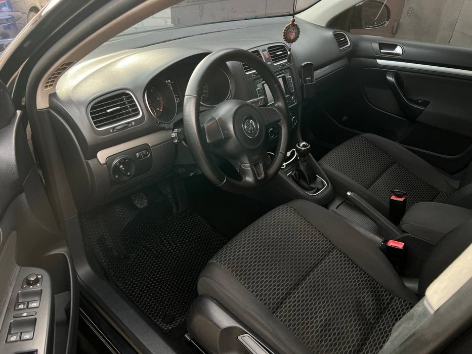 Продам Volkswagen Golf 6