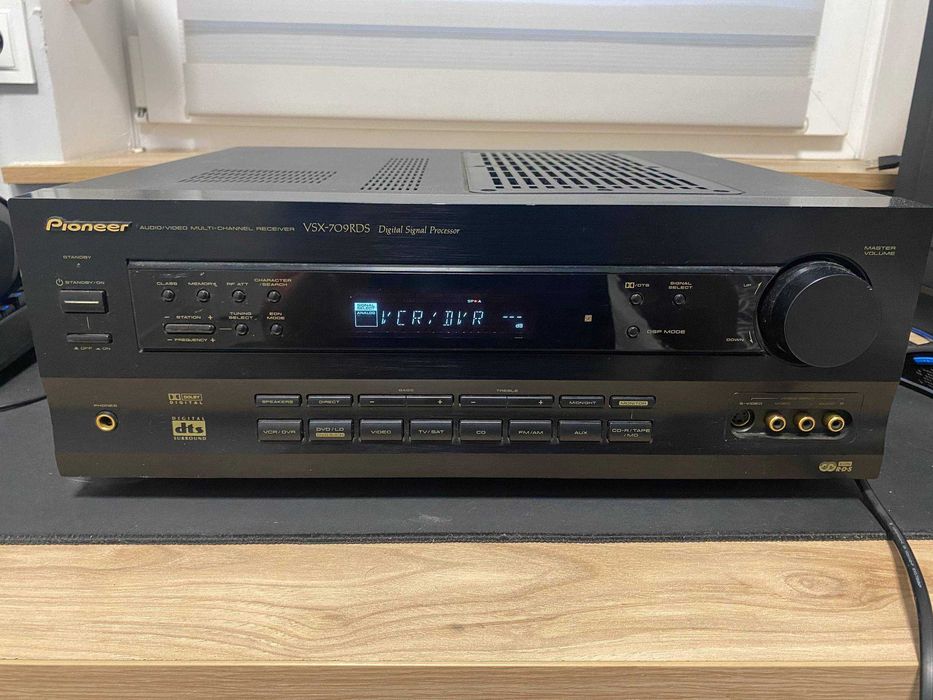 Amplituner Pioneer VSX-709RDS + pilot (5.1 / Stereo)