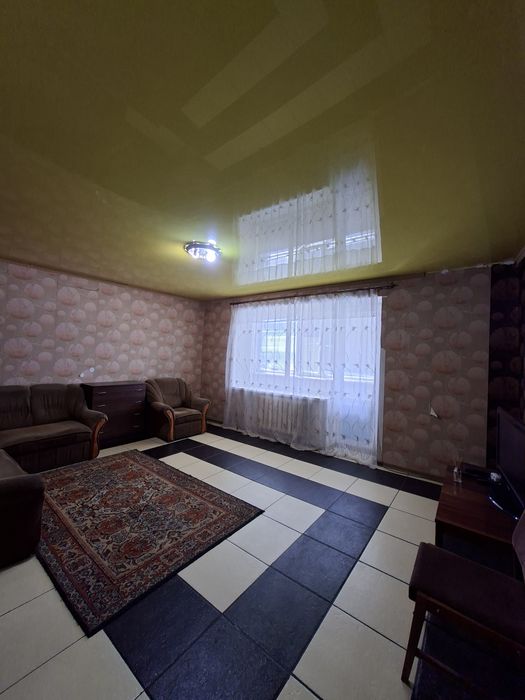 Продам 3х квартиру,2 поверх/2, вул.Січнева
