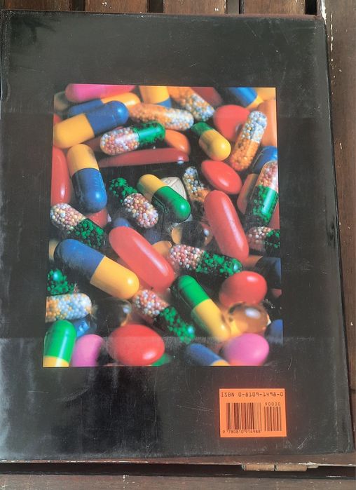 pharmacy an illustrated history