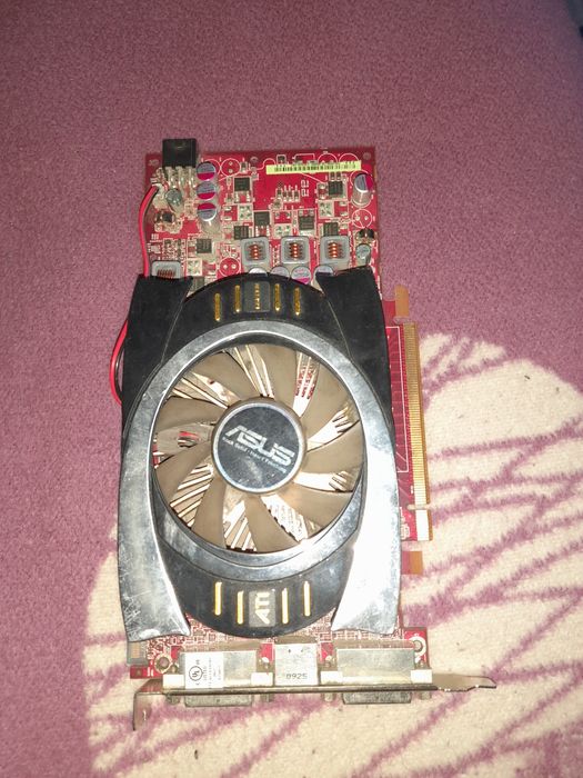 Продам відео карту .
